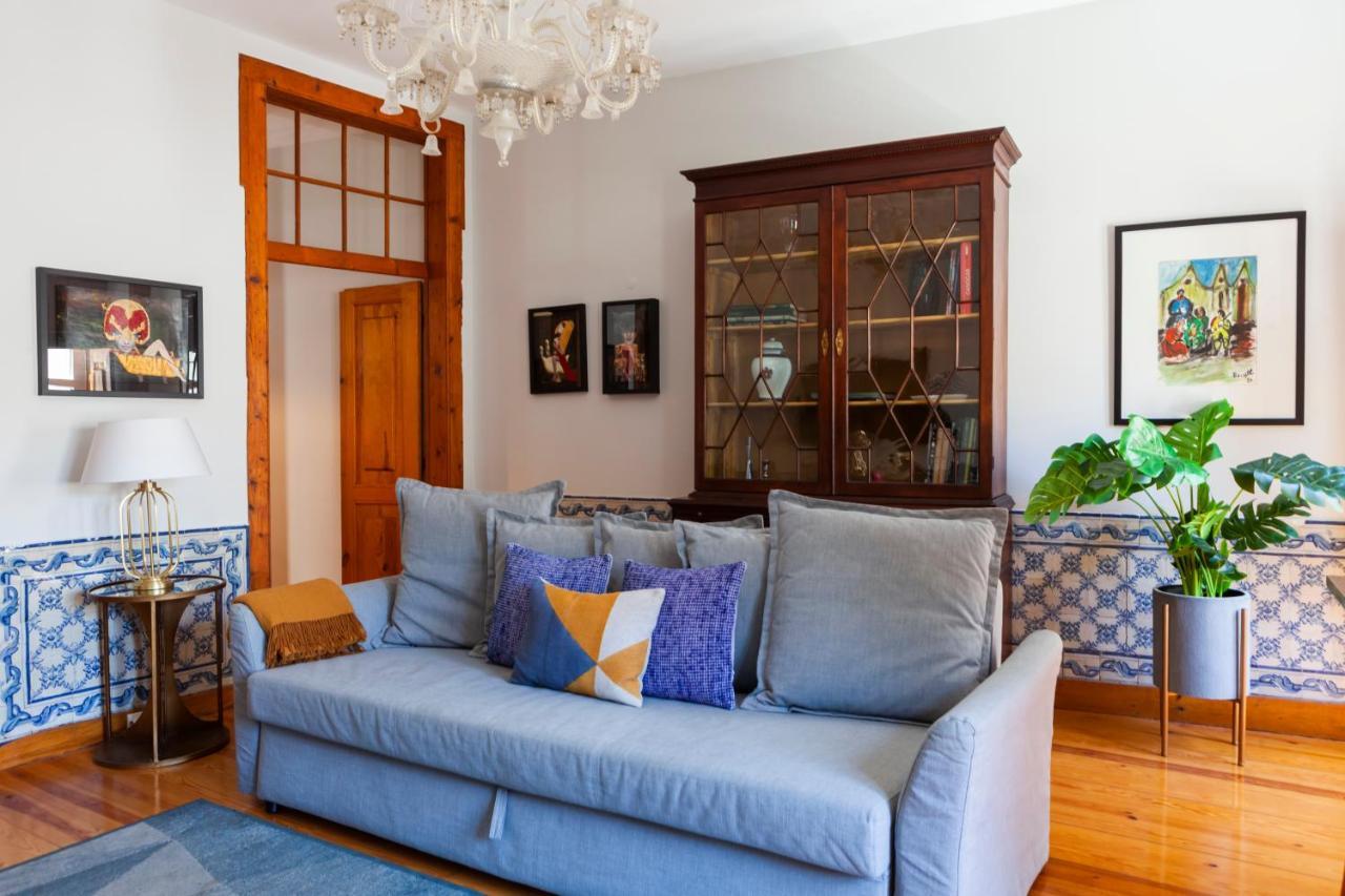 Alfama Terrace Apartment With Authentic XVIII Tiles And Historic Notes 3 Bedrooms & 2 Bathrooms Ac Lisbon Exterior photo